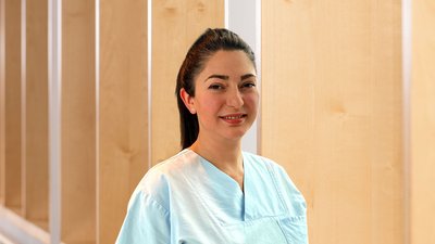 Sadete Keltsch Portrait von Frau Sadete Keltsch, Pflegerische Leitung der Notaufnahme in den DR. ERLER KLINIKEN.