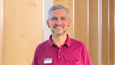 Mario Richtsteiger Portrait von Herrn Mario Richtsteiger, Physiotherapeut der DR. ERLER REHA.